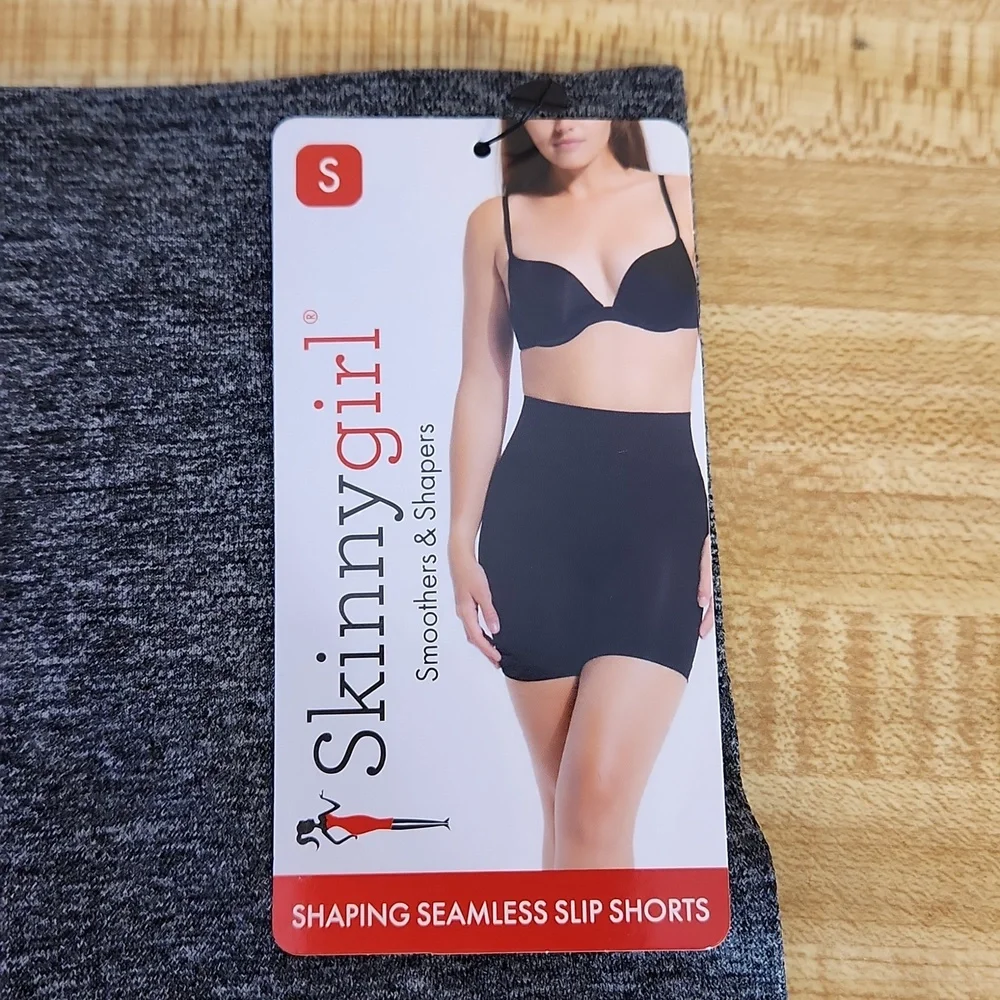 SKINNYGIRL Smoothers & Shapers, size S